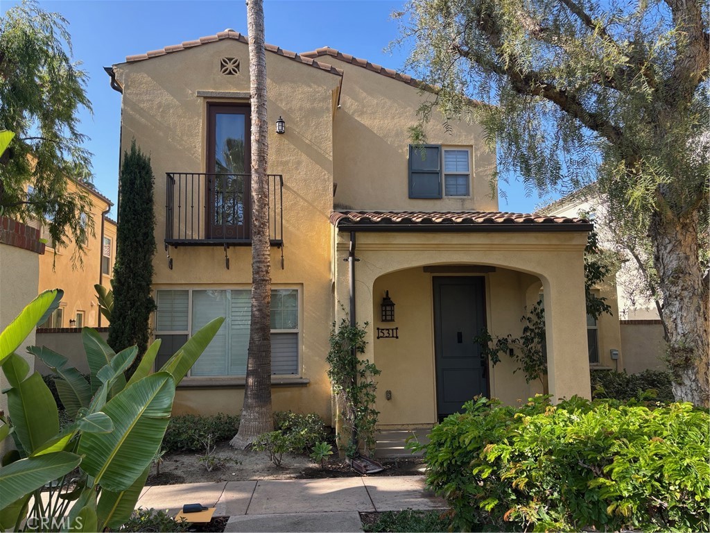 MLS #OC25260835 image #0