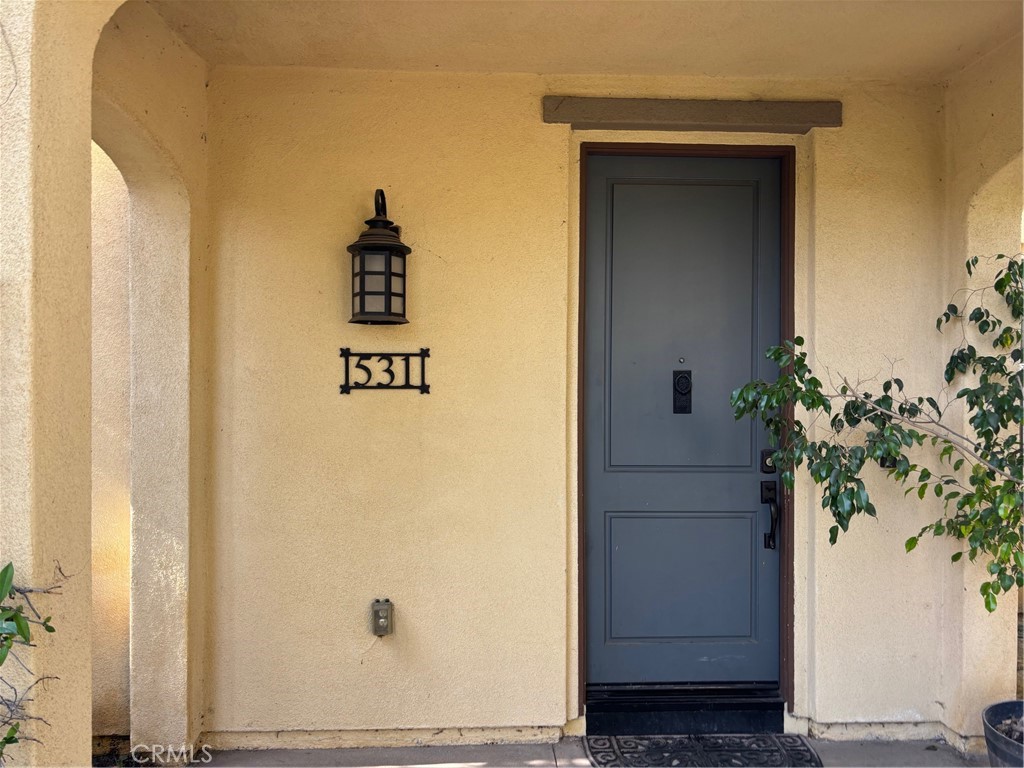 MLS #OC25260835 image #2