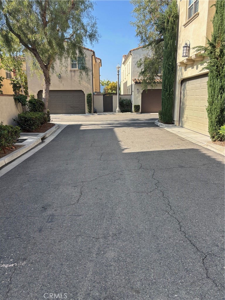 MLS #OC25260835 image #8