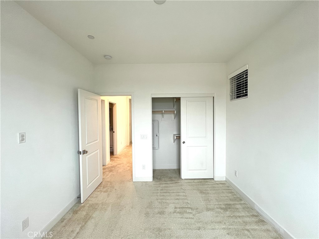 MLS #OC25260844 image #12