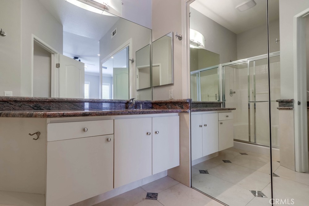 MLS #OC25260855 image #12