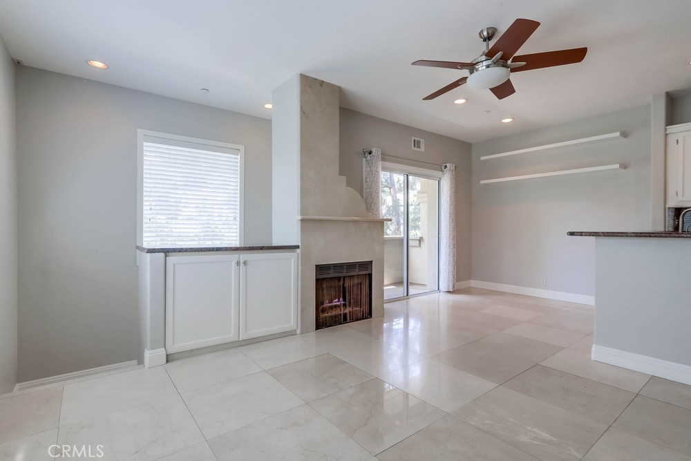 MLS #OC25260855 image #3