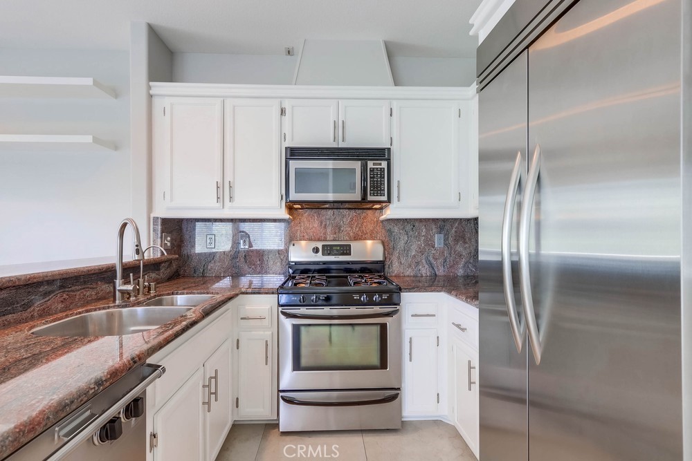 MLS #OC25260855 image #7