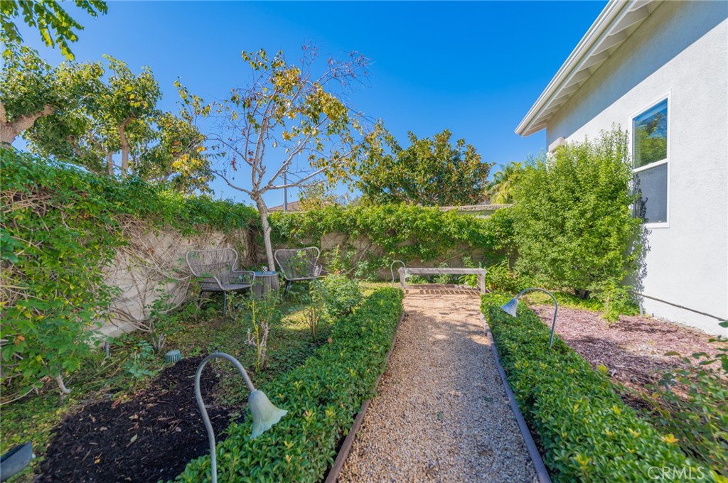 MLS #OC25260858 image #45