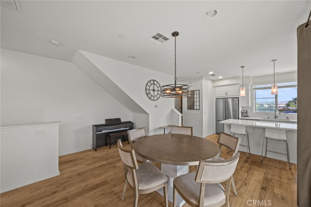 MLS #OC25260859 image #12