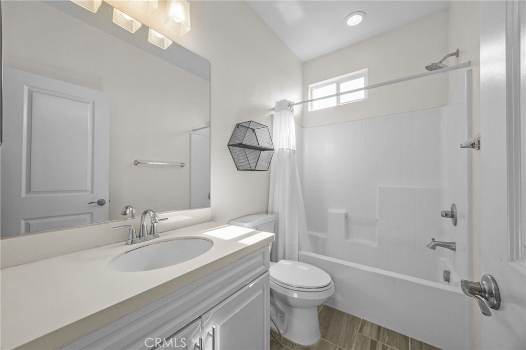 MLS #OC25260859 image #24