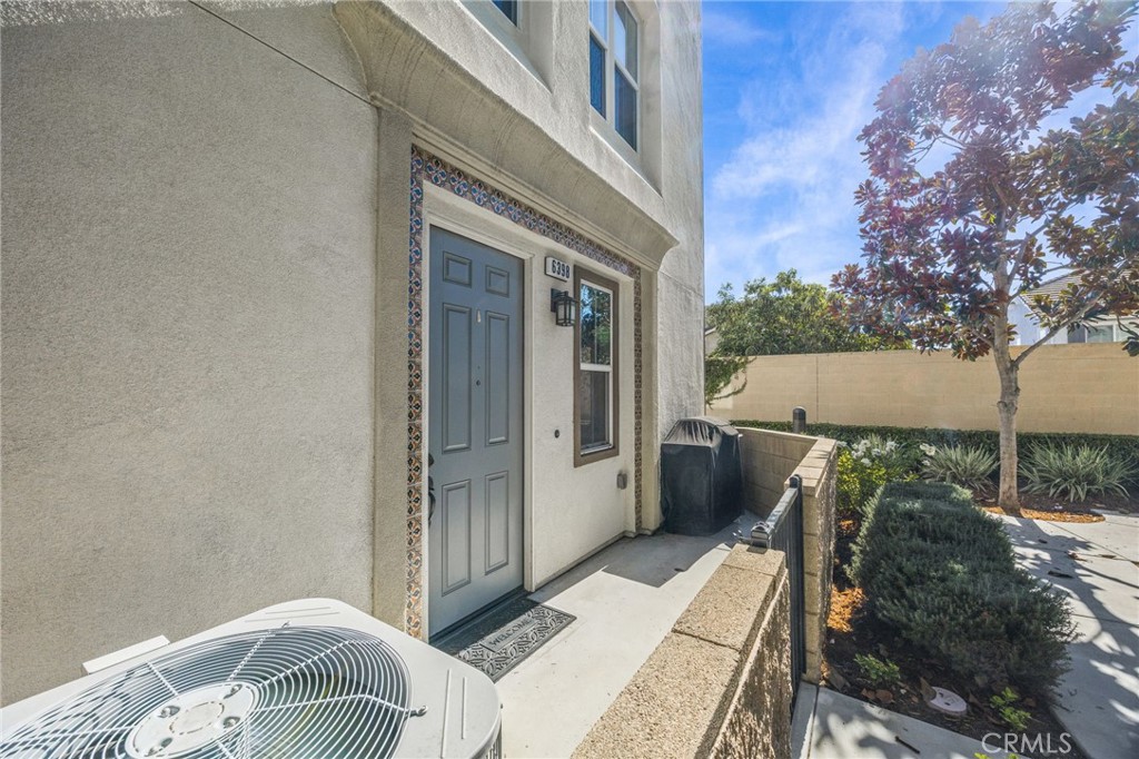 MLS #OC25260859 image #3