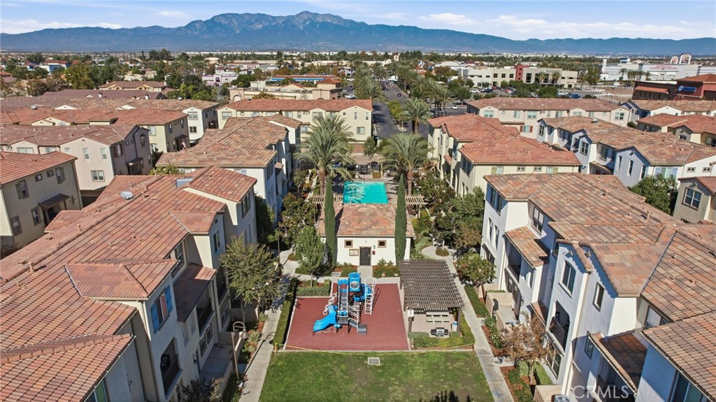 MLS #OC25260859 image #36