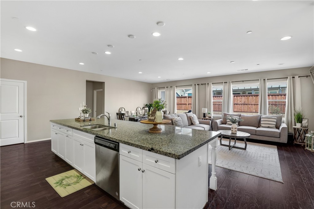 MLS #OC25260897 image #13