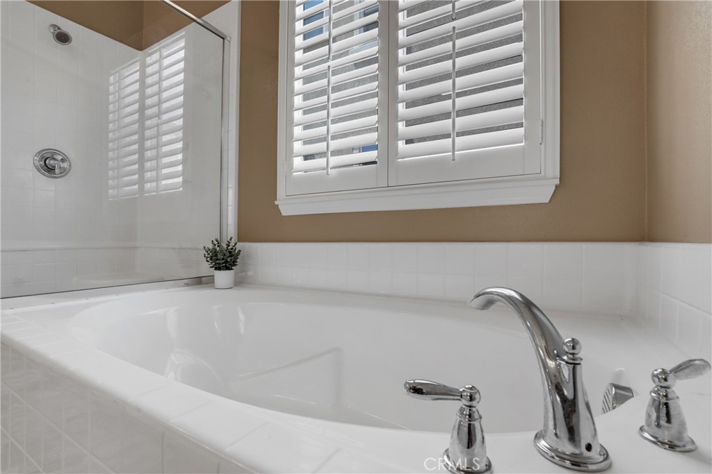 MLS #OC25260897 image #18