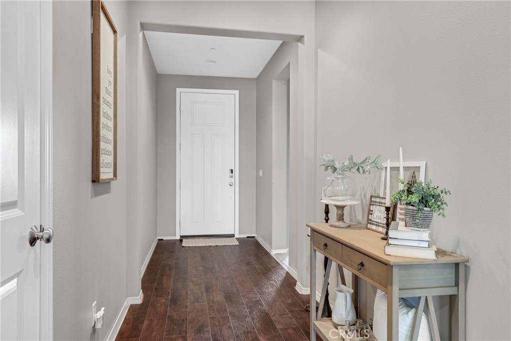 MLS #OC25260897 image #4