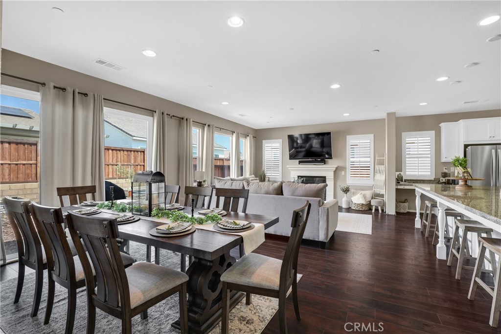 MLS #OC25260897 image #5