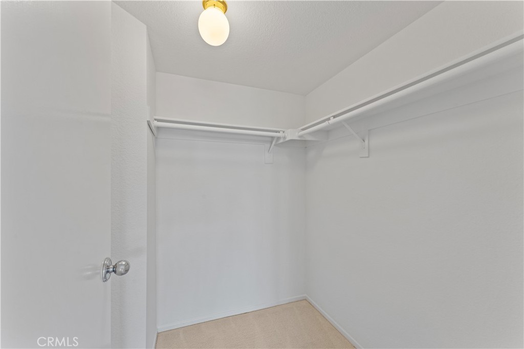 MLS #OC25260915 image #15