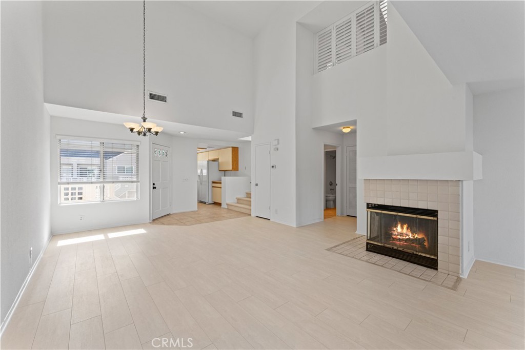 MLS #OC25260915 image #6