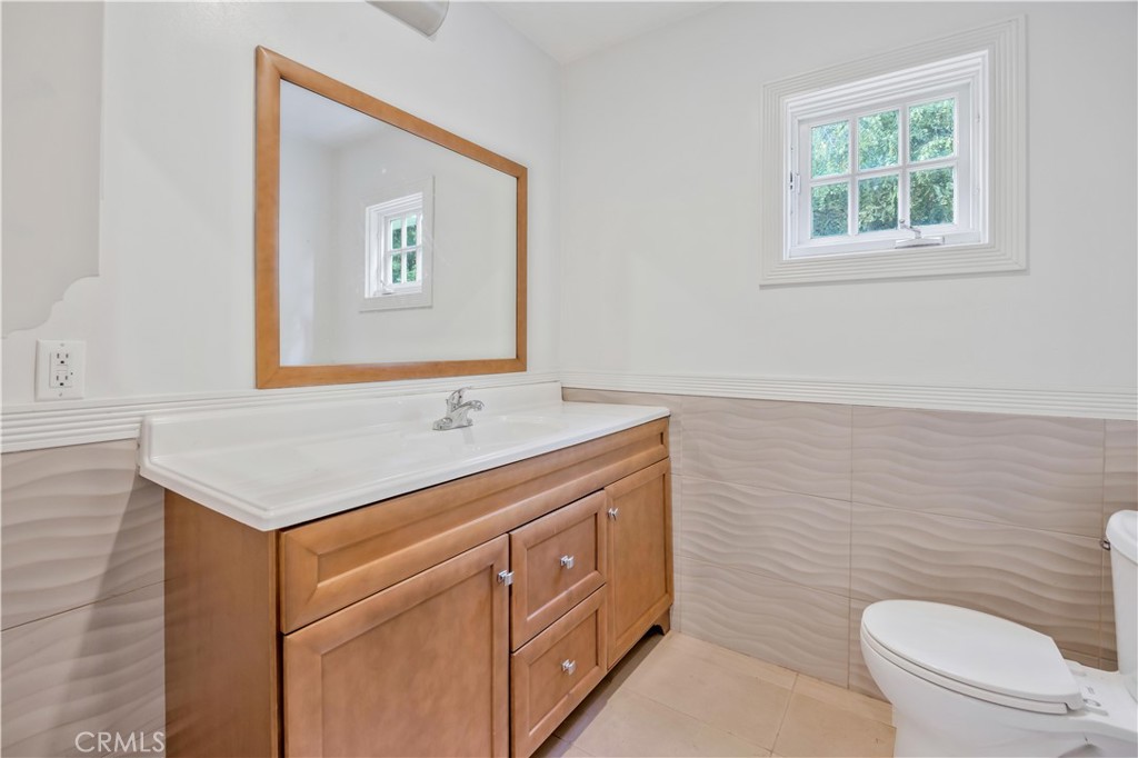 MLS #OC25260938 image #10