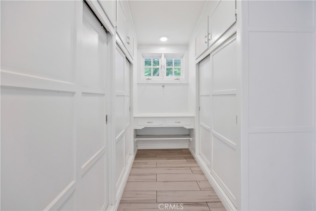 MLS #OC25260938 image #17