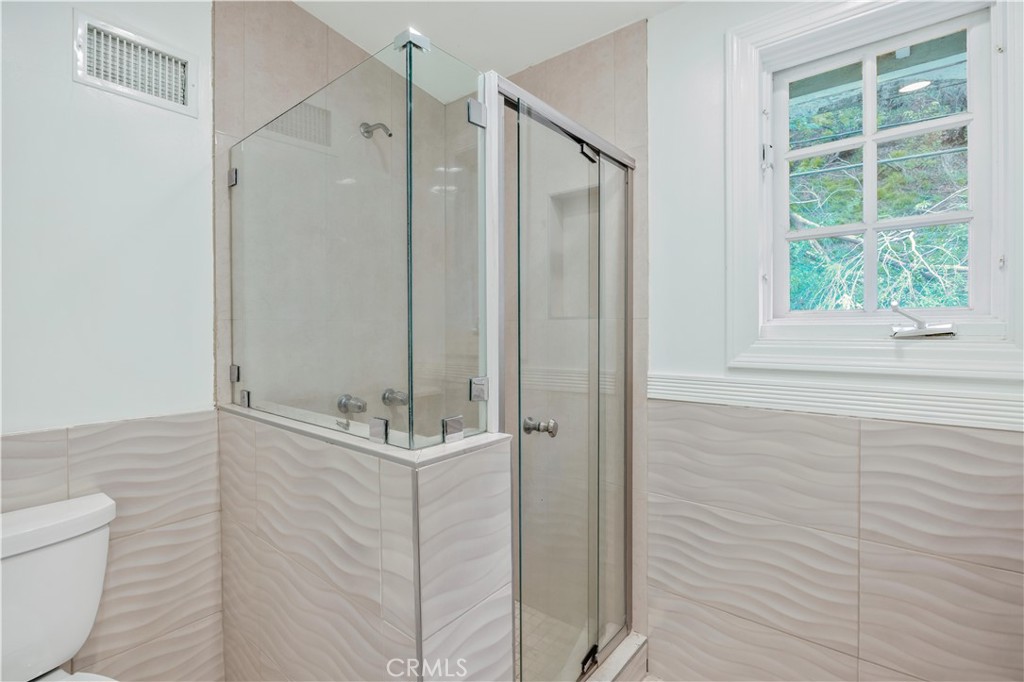 MLS #OC25260938 image #22