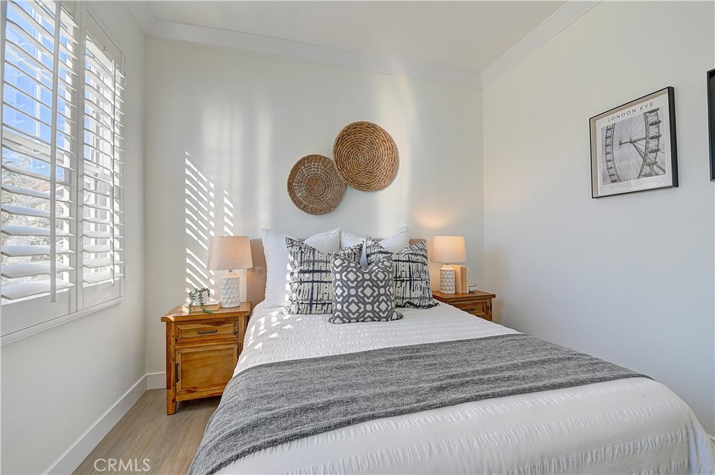 MLS #OC25261005 image #33