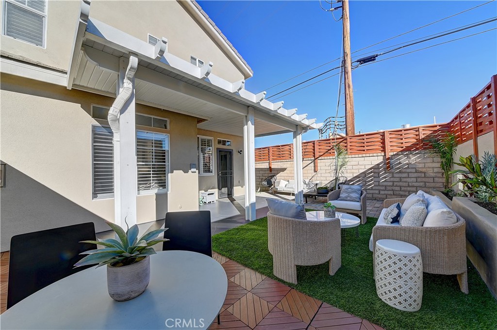 MLS #OC25261005 image #37