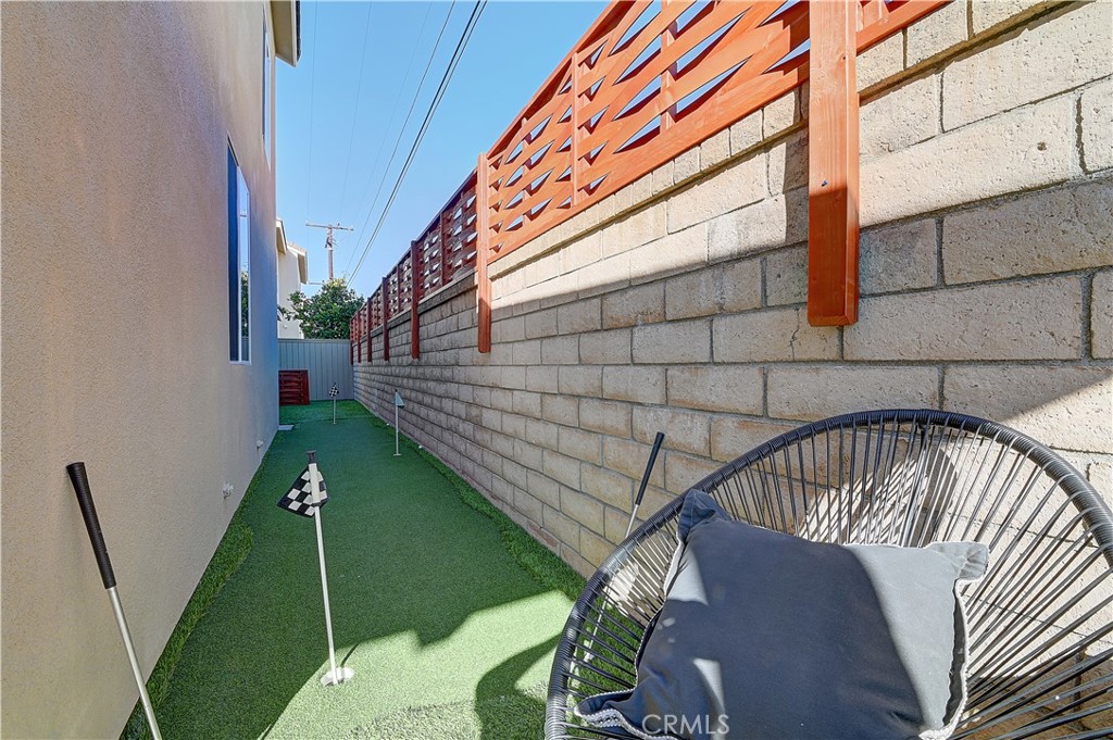 MLS #OC25261005 image #39