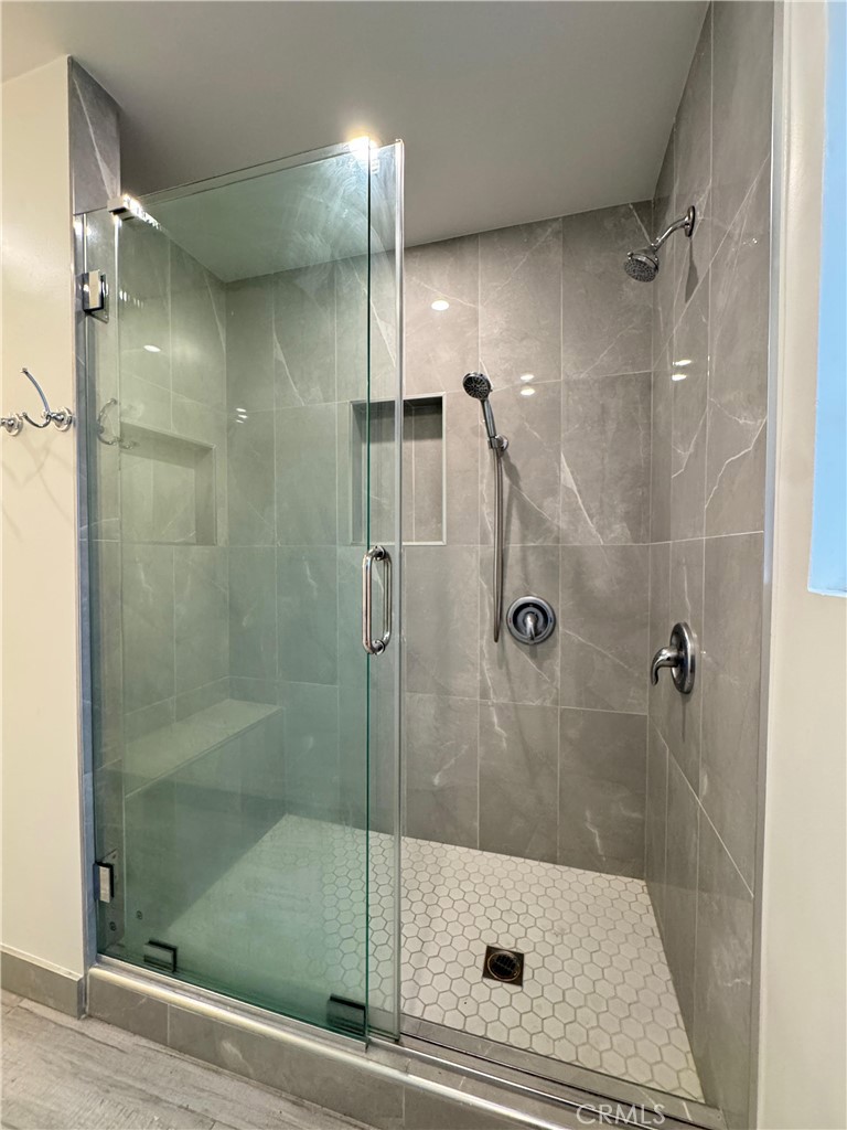 MLS #OC25261024 image #16