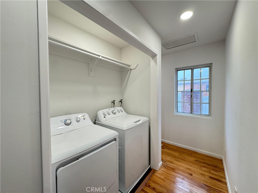 MLS #OC25261024 image #20