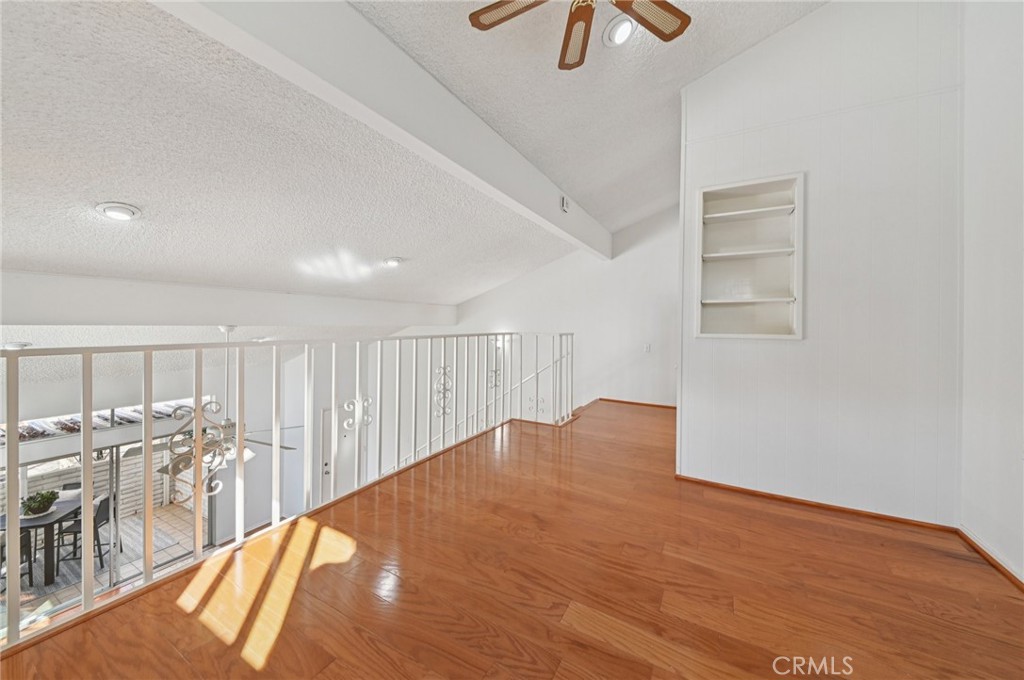 MLS #OC25261050 image #16