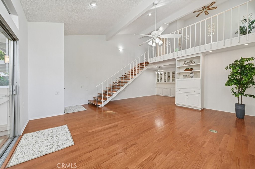 MLS #OC25261050 image #3