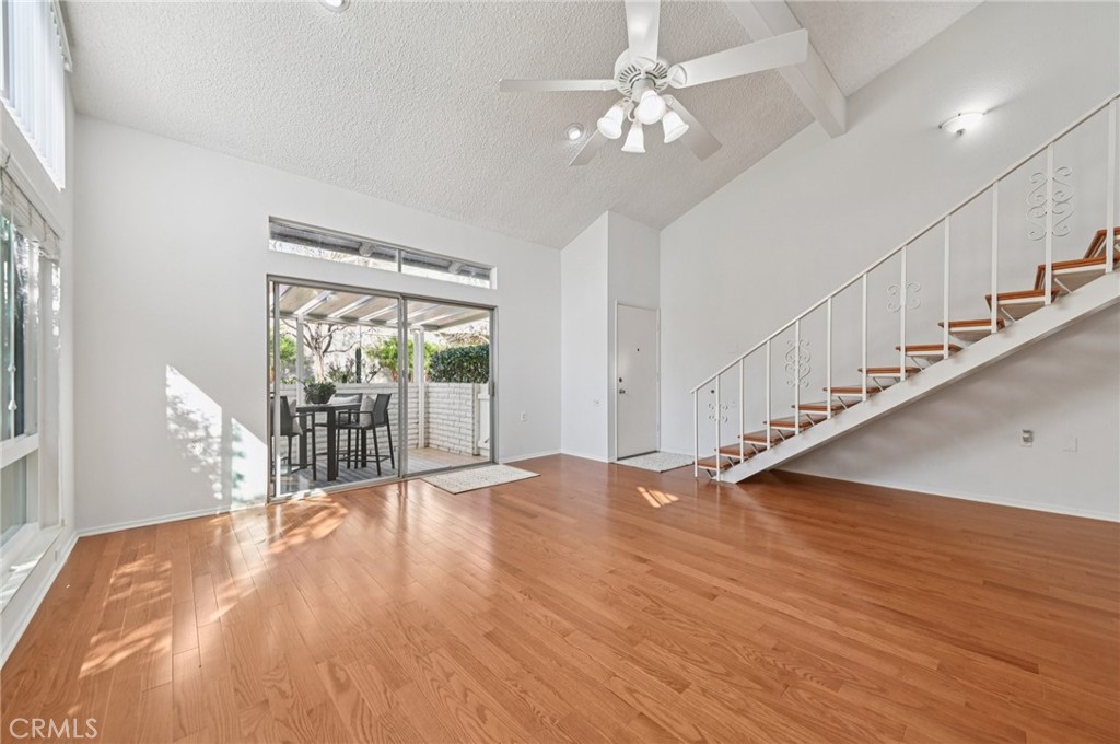 MLS #OC25261050 image #4