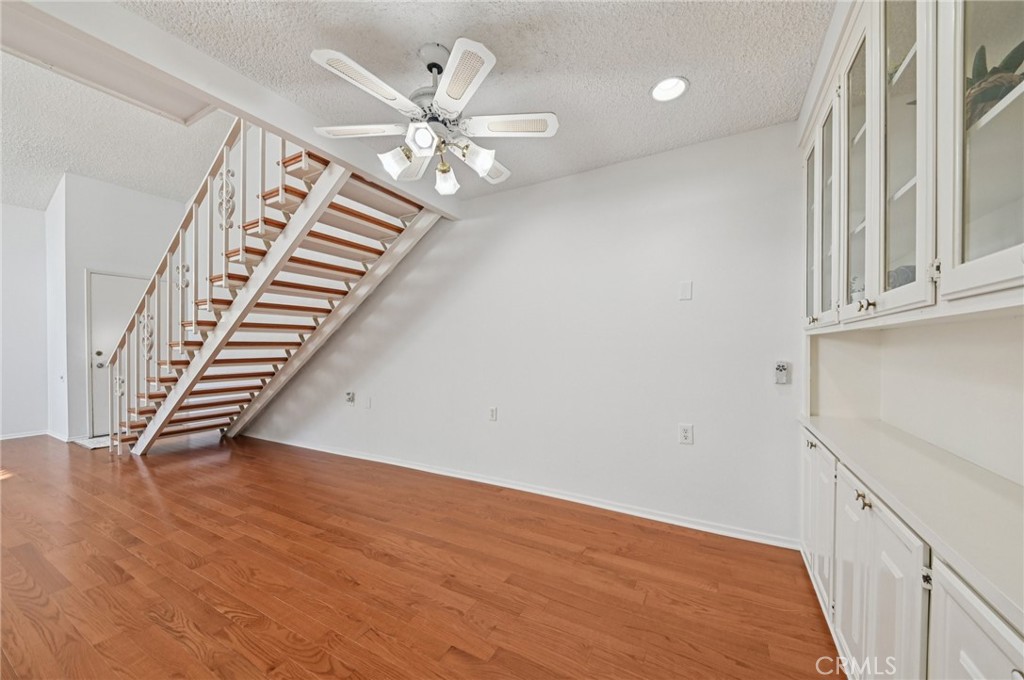 MLS #OC25261050 image #7