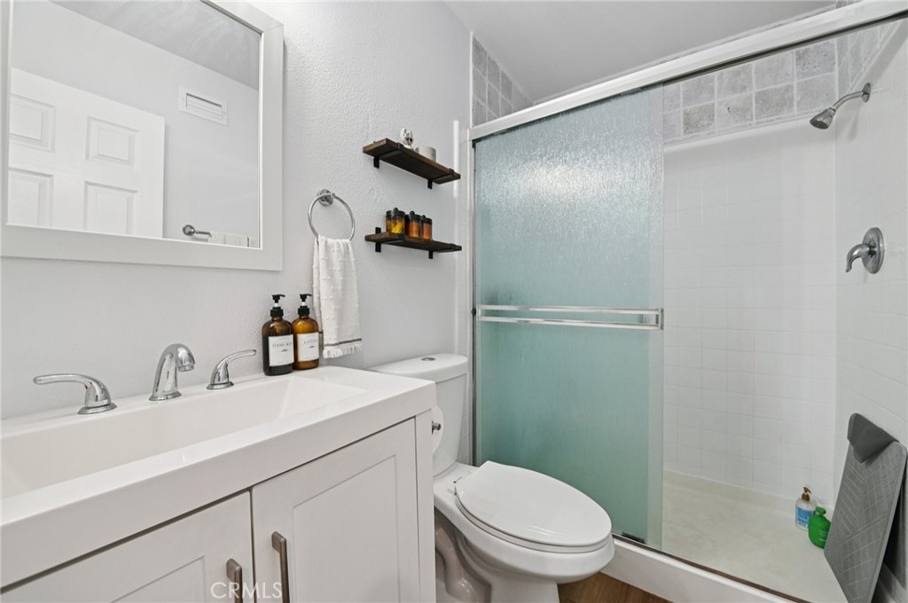 MLS #OC25261056 image #26