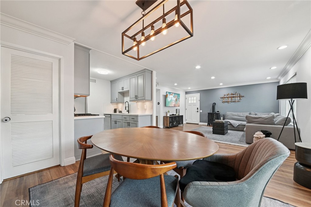 MLS #OC25261056 image #6