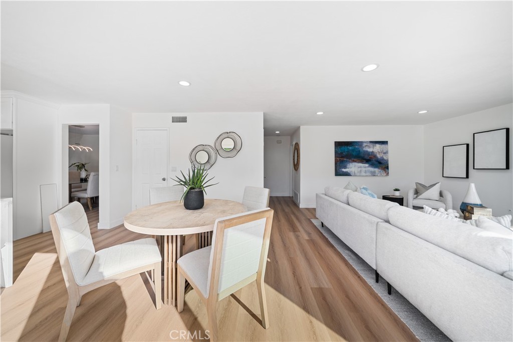 MLS #OC25261099 image #20