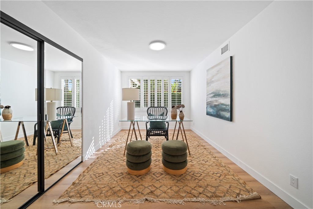 MLS #OC25261099 image #23