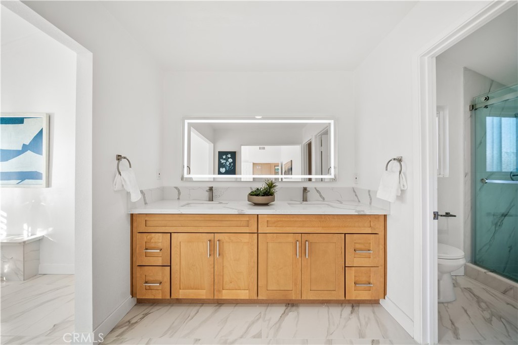 MLS #OC25261099 image #34