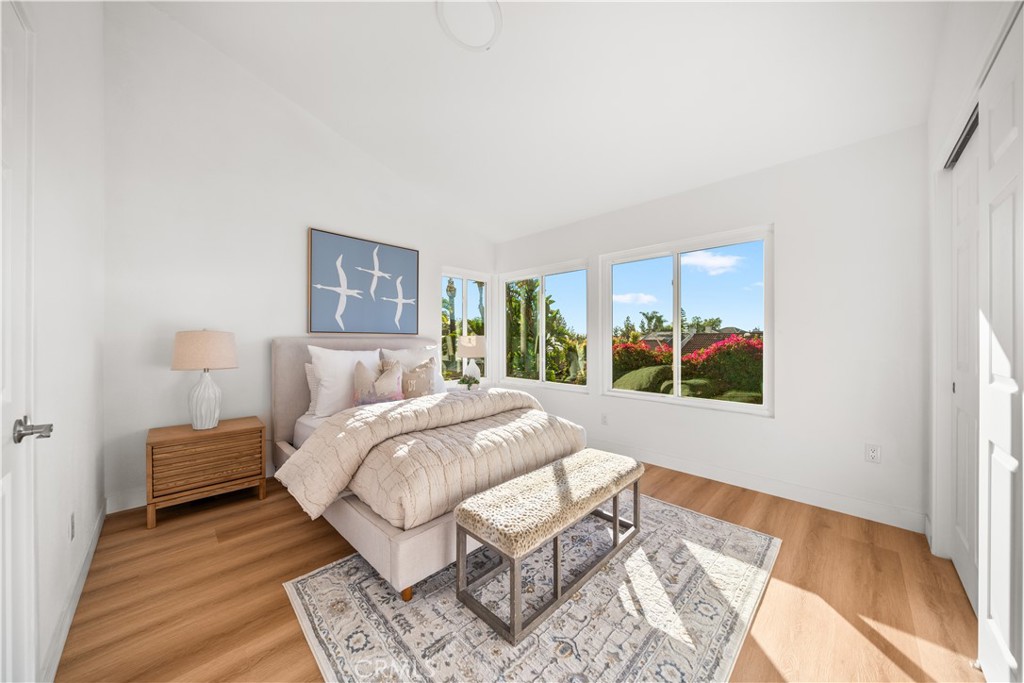 MLS #OC25261099 image #40