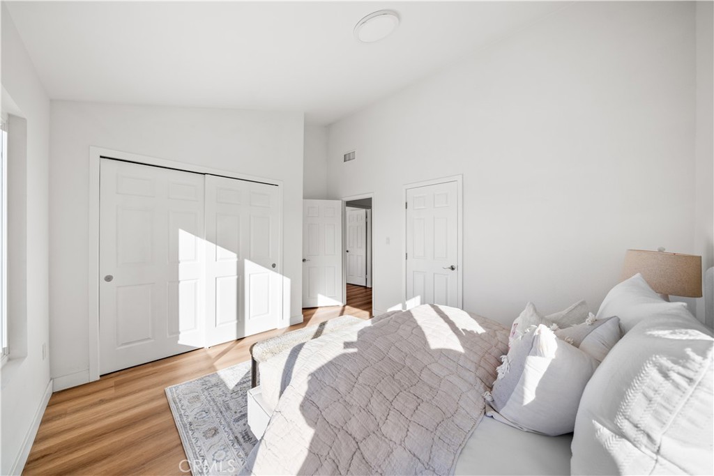 MLS #OC25261099 image #41