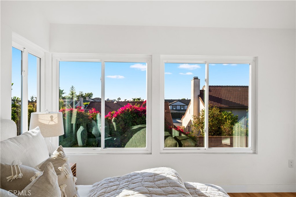 MLS #OC25261099 image #42