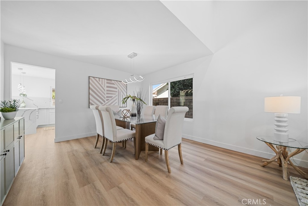 MLS #OC25261099 image #9