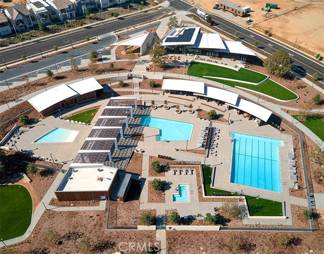 MLS #OC25261113 image #2