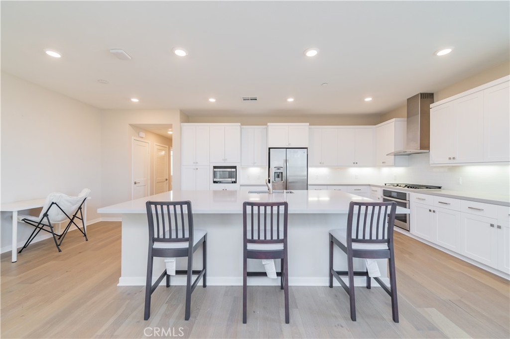 MLS #OC25261122 image #13