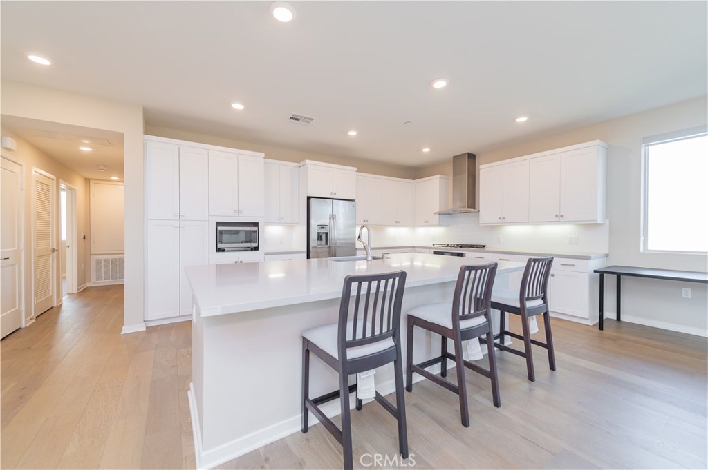 MLS #OC25261122 image #14