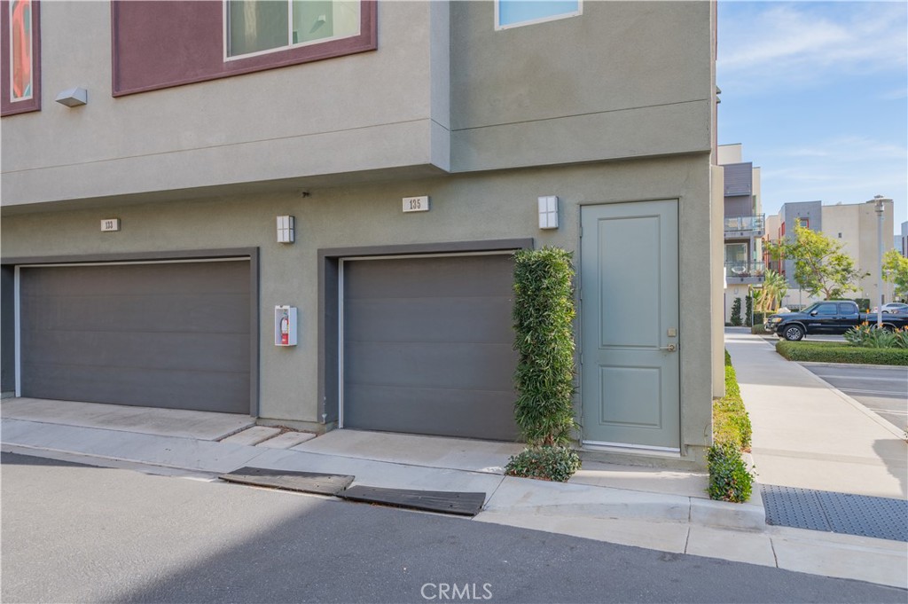 MLS #OC25261122 image #28