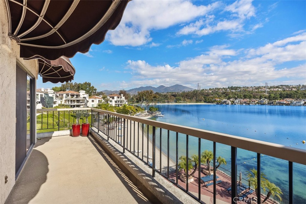 MLS #OC25261130 image #29