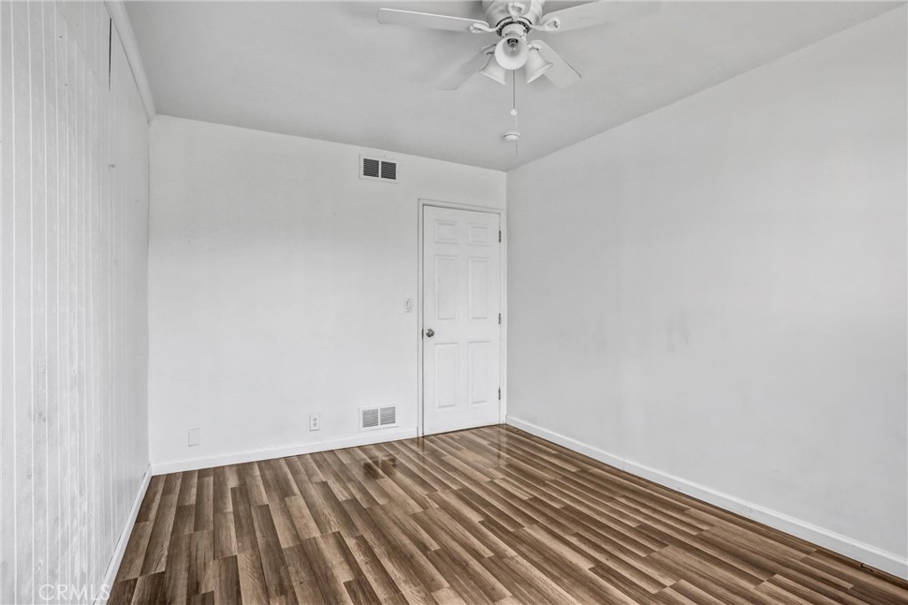 MLS #OC25261131 image #18