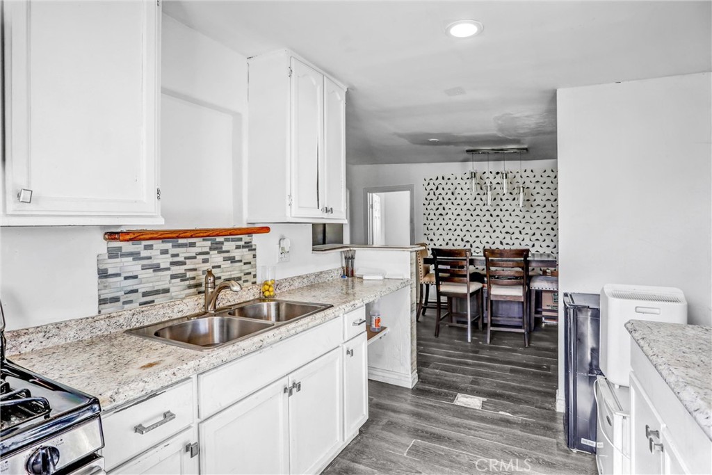 MLS #OC25261131 image #36