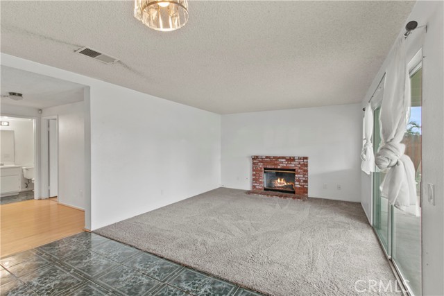 MLS #OC25261134 image #11