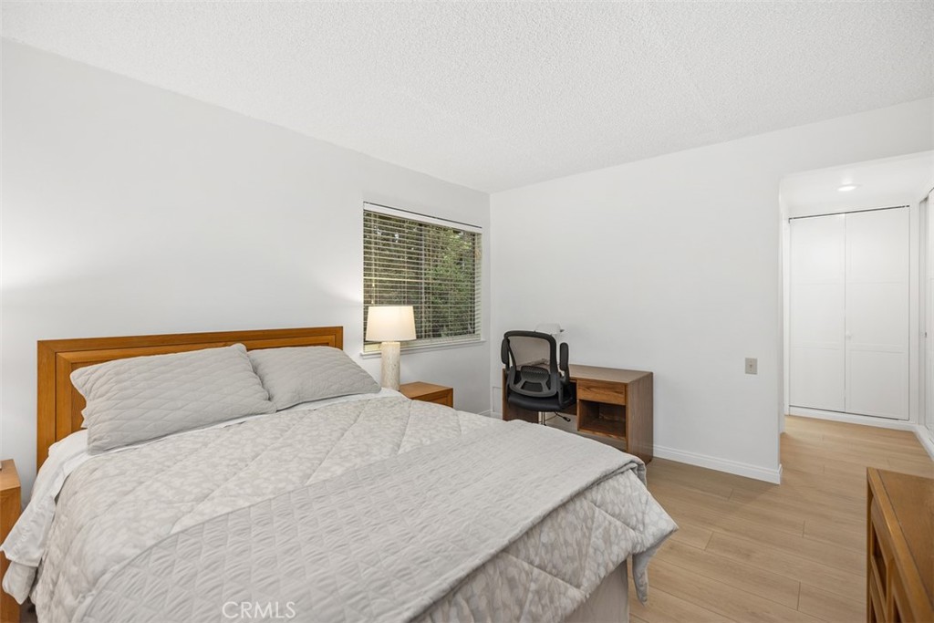 MLS #OC25261142 image #19