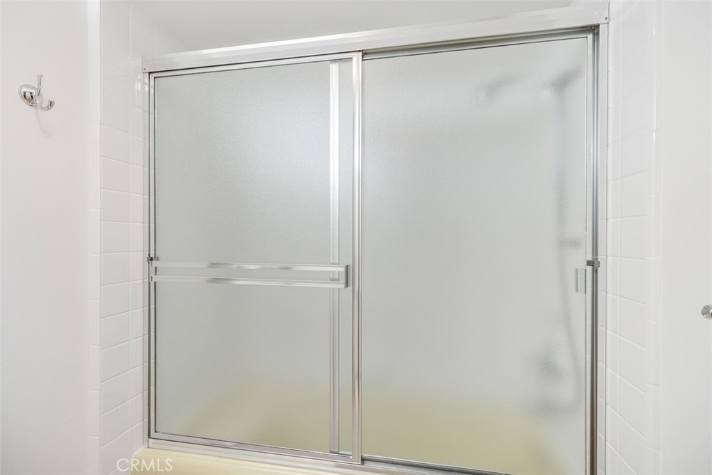 MLS #OC25261142 image #22