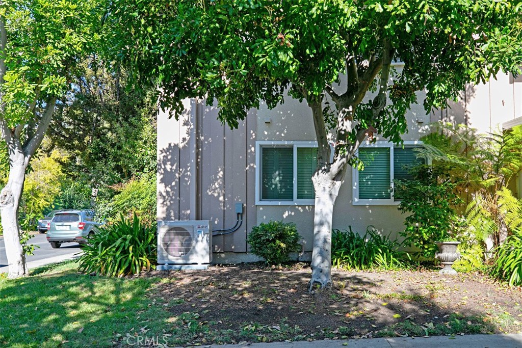 MLS #OC25261142 image #26